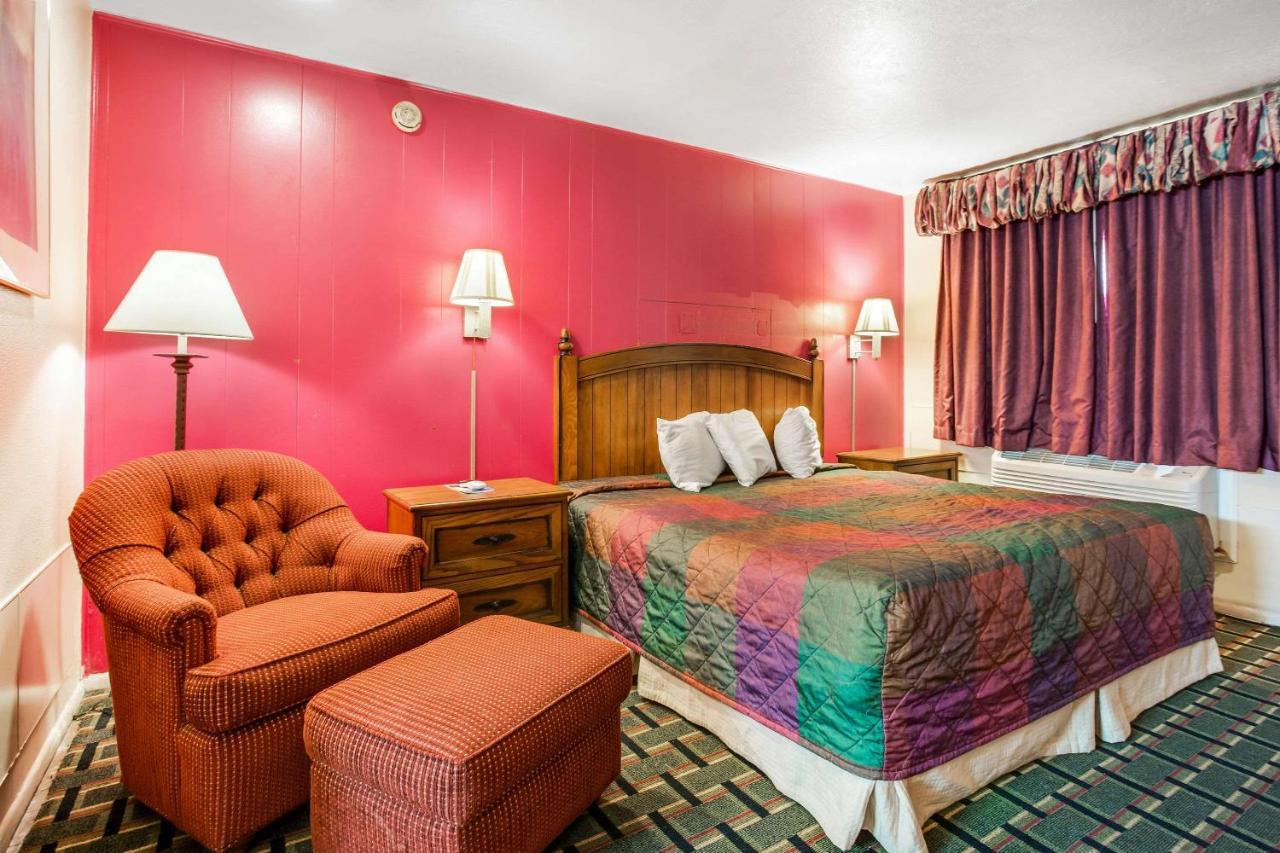 Rodeway Inn & Suites Raton Εξωτερικό φωτογραφία